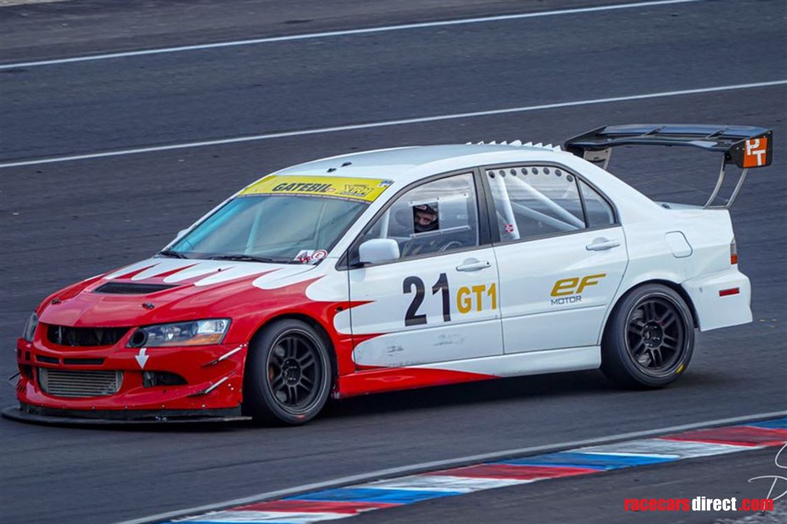 mitsubishi-lancer-evo-9-racecar