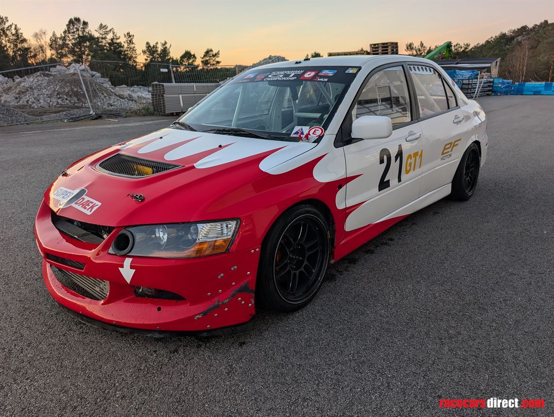 mitsubishi-lancer-evo-9-racecar