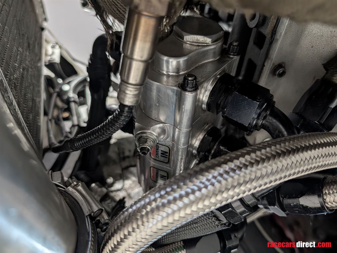 mitsubishi-lancer-evo-9-racecar