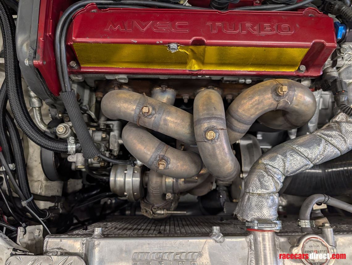 mitsubishi-lancer-evo-9-racecar