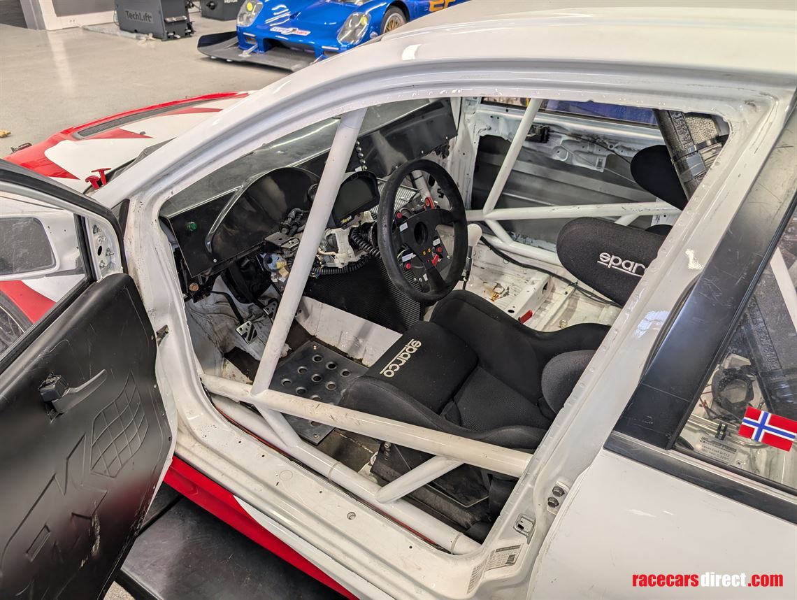 mitsubishi-lancer-evo-9-racecar