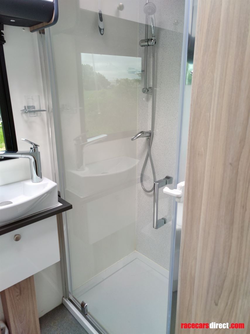 iveco-daily-motorhome--high-spec