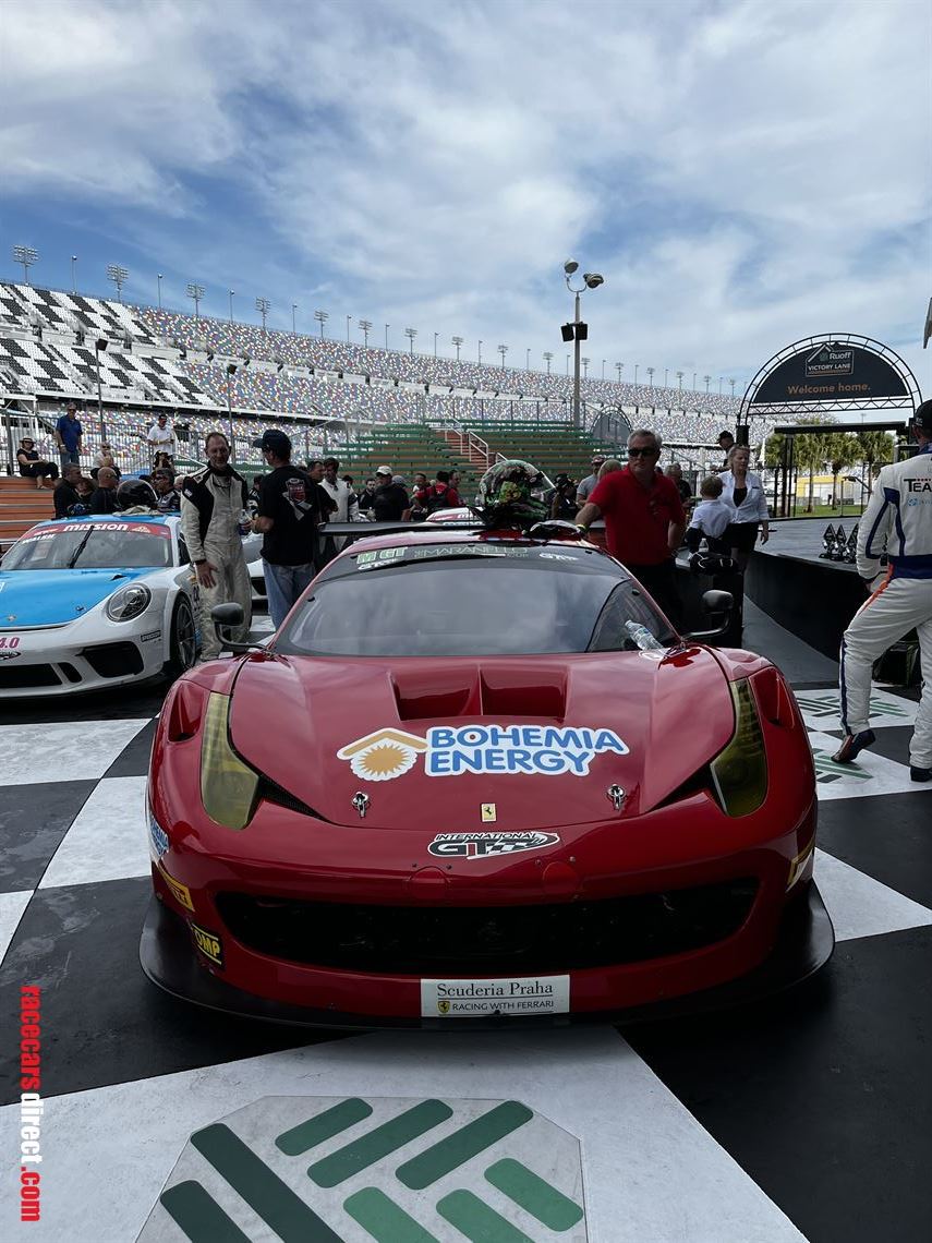 2013-ferrari-458-gt3