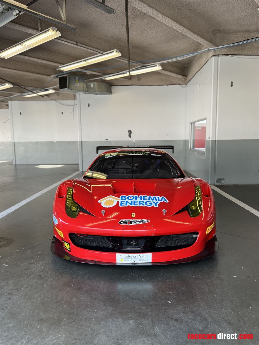 2013-ferrari-458-gt3