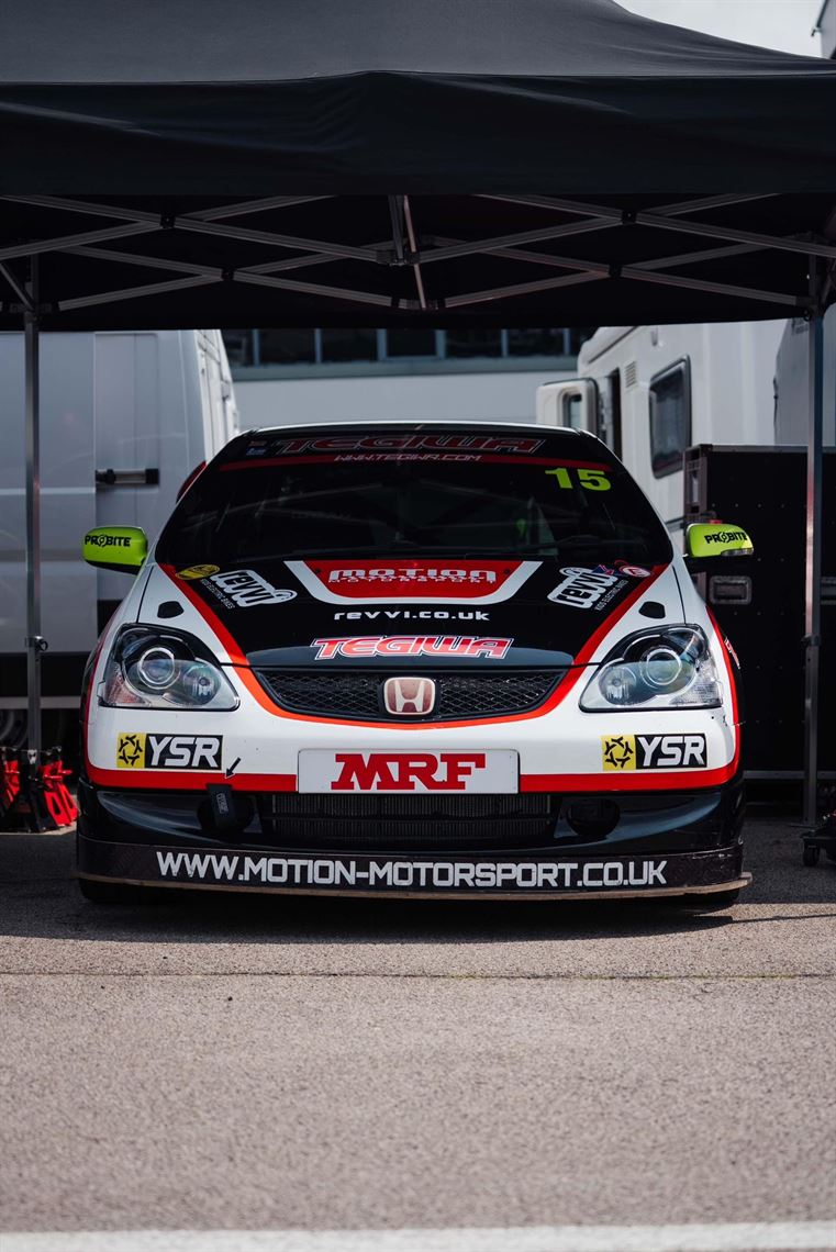 honda-civic-type-r-trophy-race-car