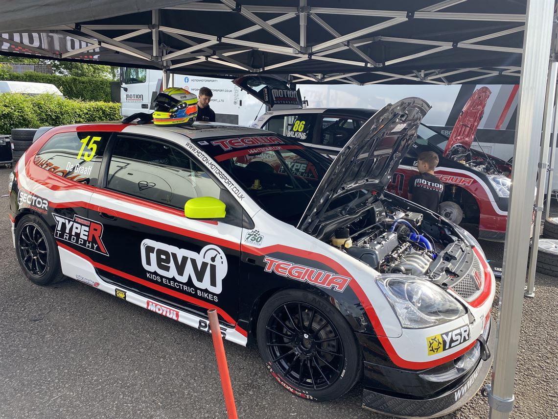 honda-civic-type-r-trophy-race-car