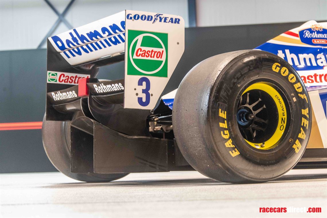 sold-f1-williams-fw1819-works-show-car