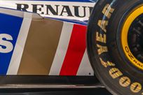 sold-f1-williams-fw1819-works-show-car