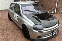 modified-renault-clio-172