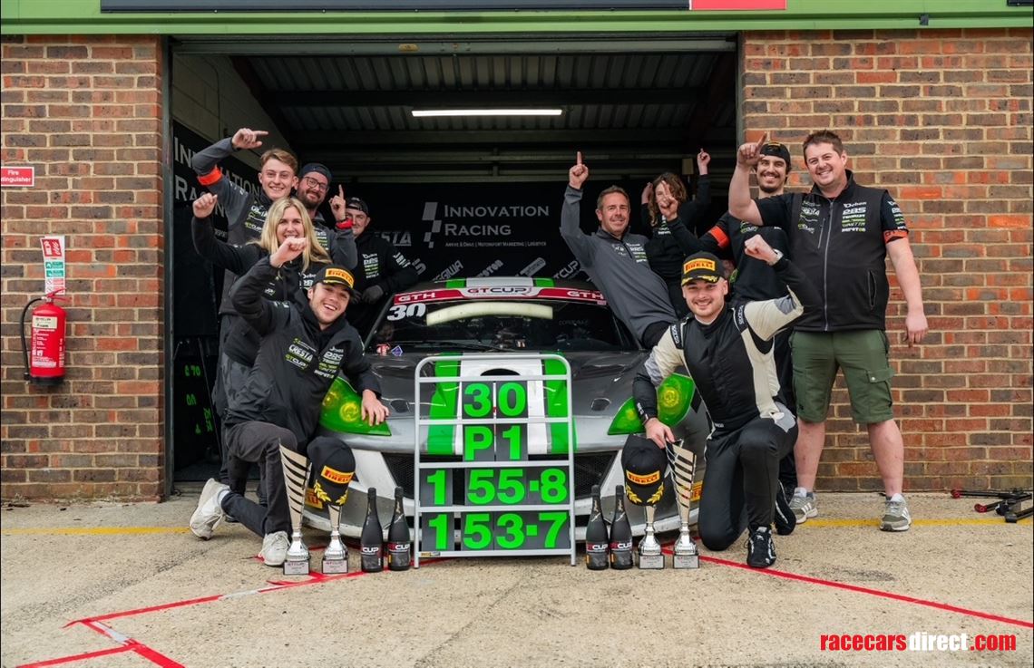 gt4-gt2-arrive-drives-available-in-26