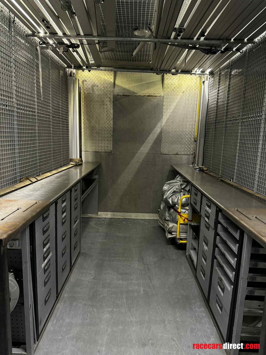 mercedes-benz-actros