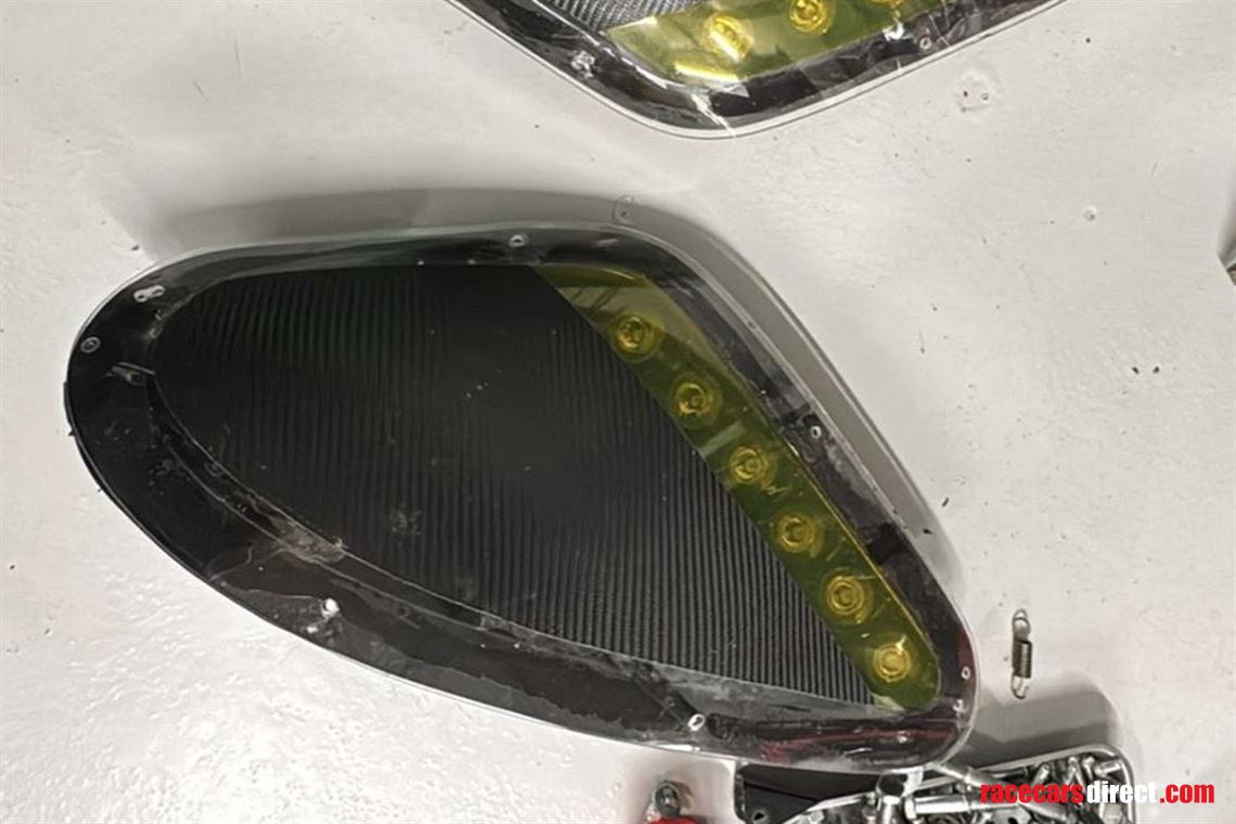 radical-sr3-rsx-front-headlights