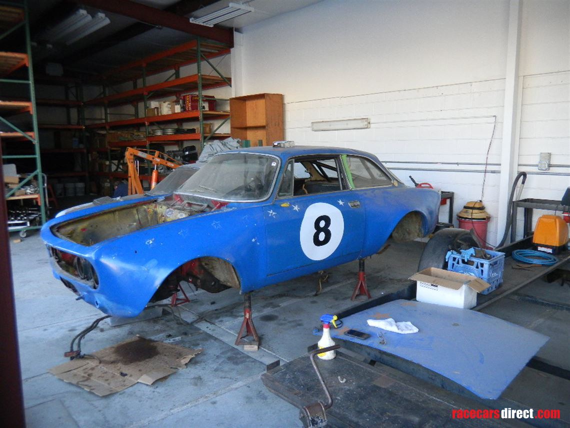 1969-alfa-romeo-gtam