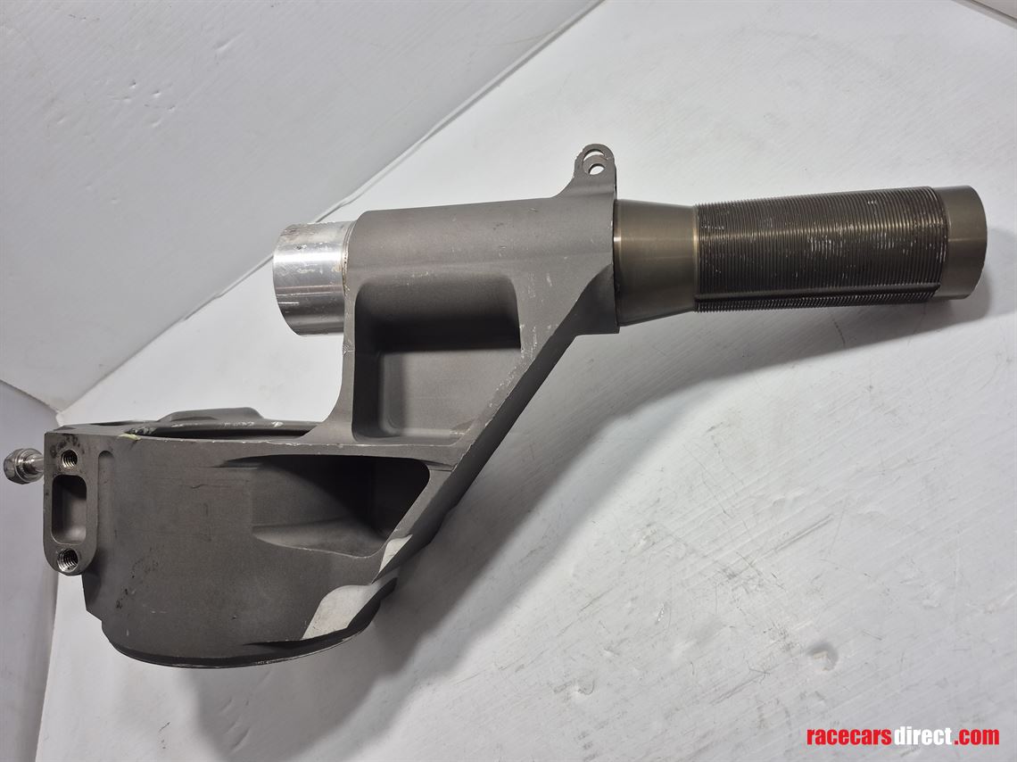 opel-omega-dtm-new-old-stock-parts