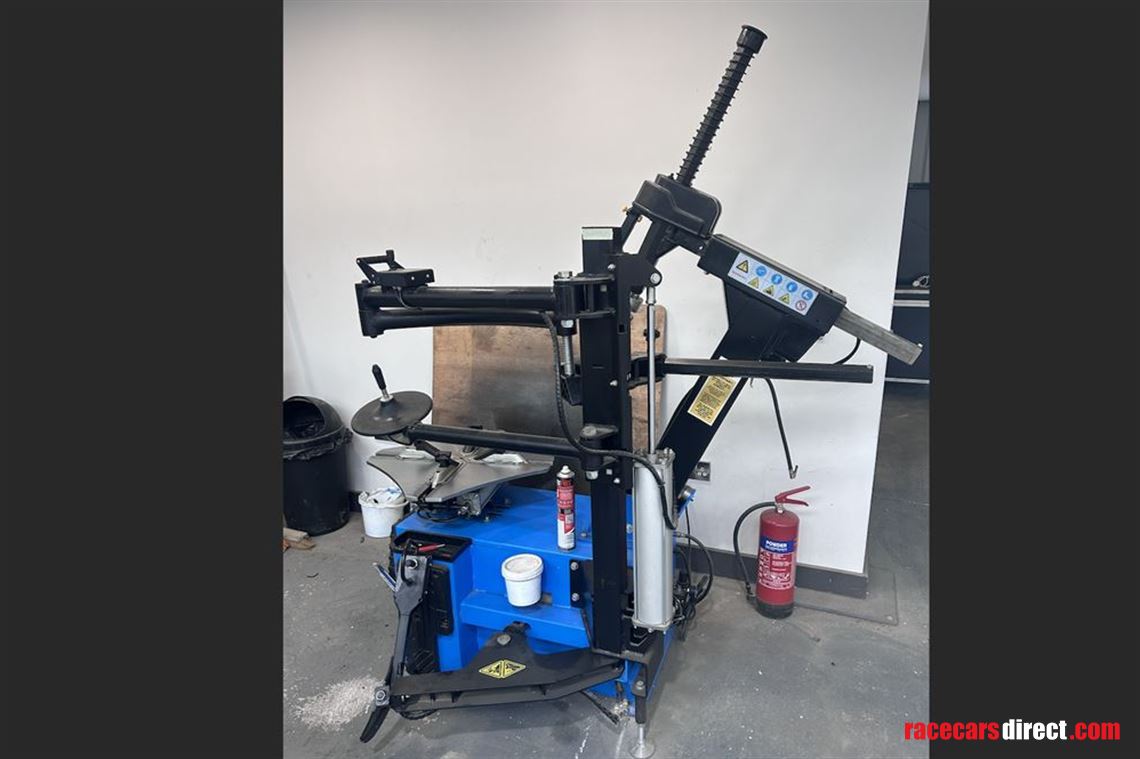 Racecarsdirect.com - Tyre Changer - Draper Expert