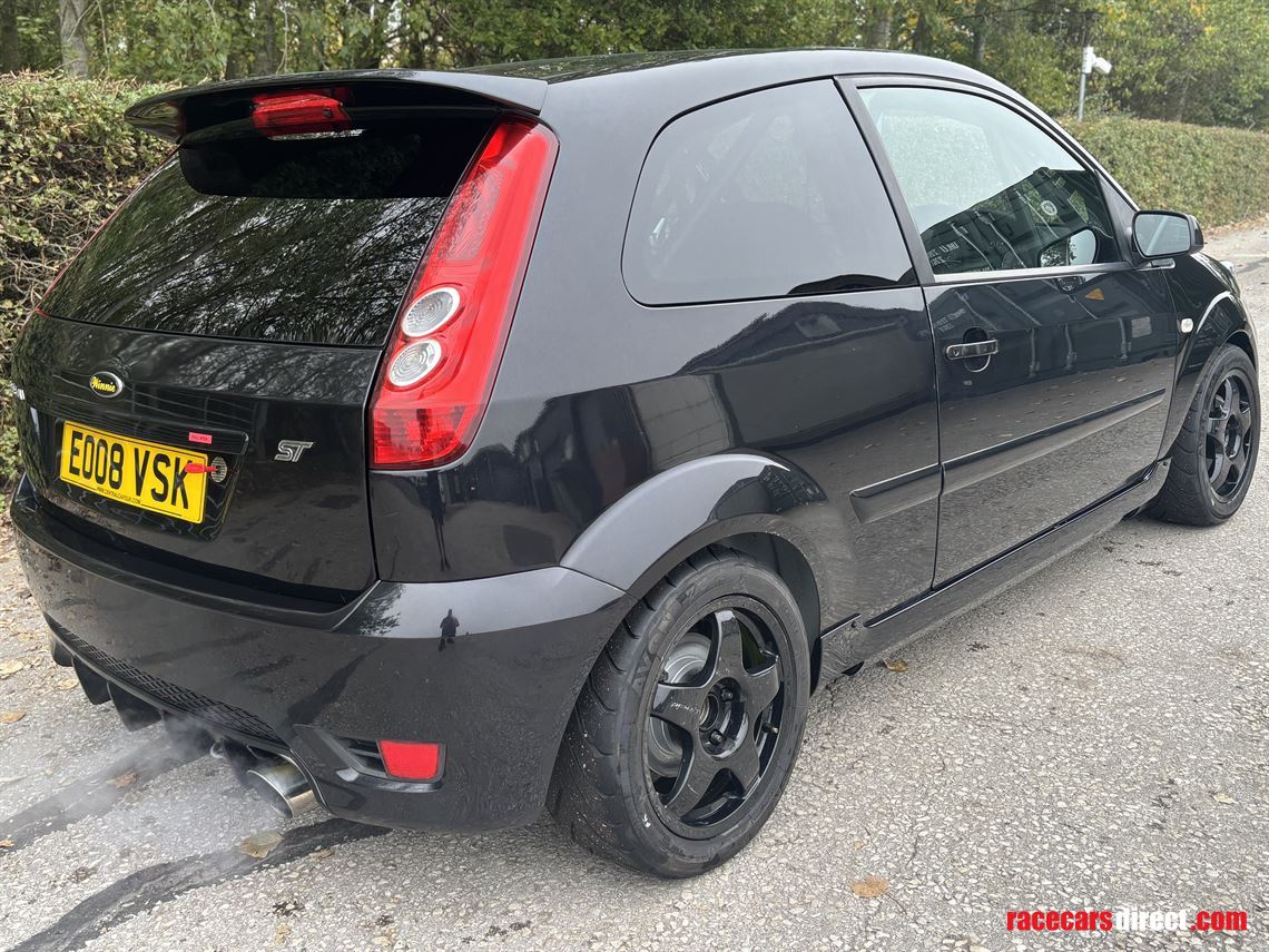 ford-fiesta-st150-race-car-st-challenge