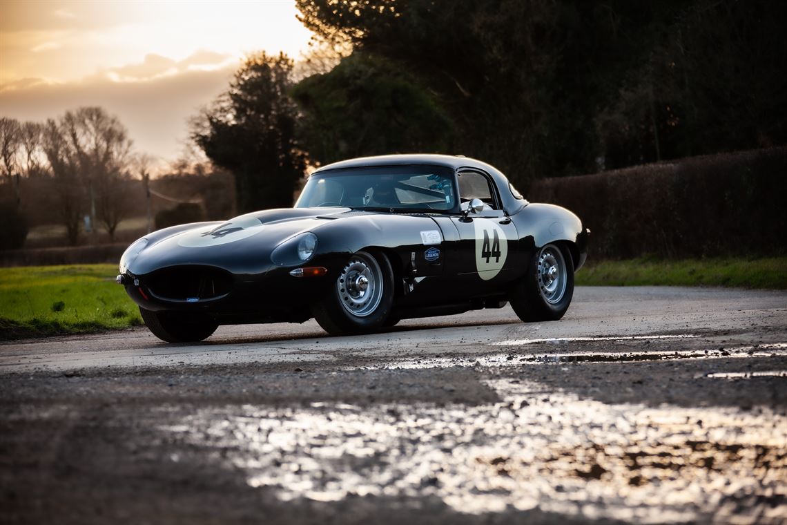 jaguar-e-type-semi-lighweight-fia-race-car