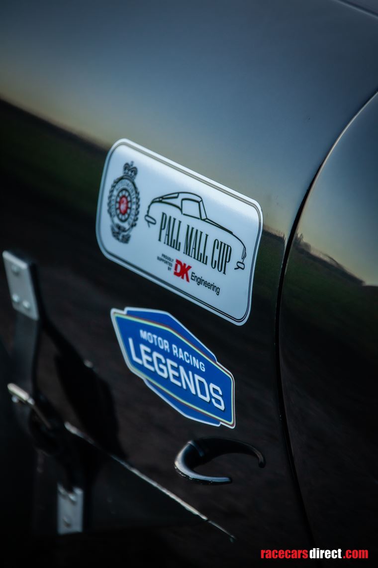 jaguar-e-type-semi-lighweight-fia-race-car