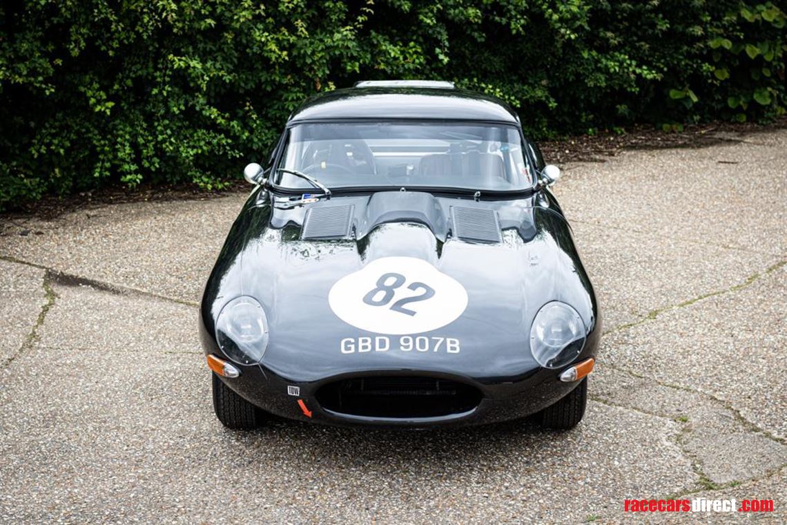 jaguar-e-type-semi-lighweight-fia-race-car