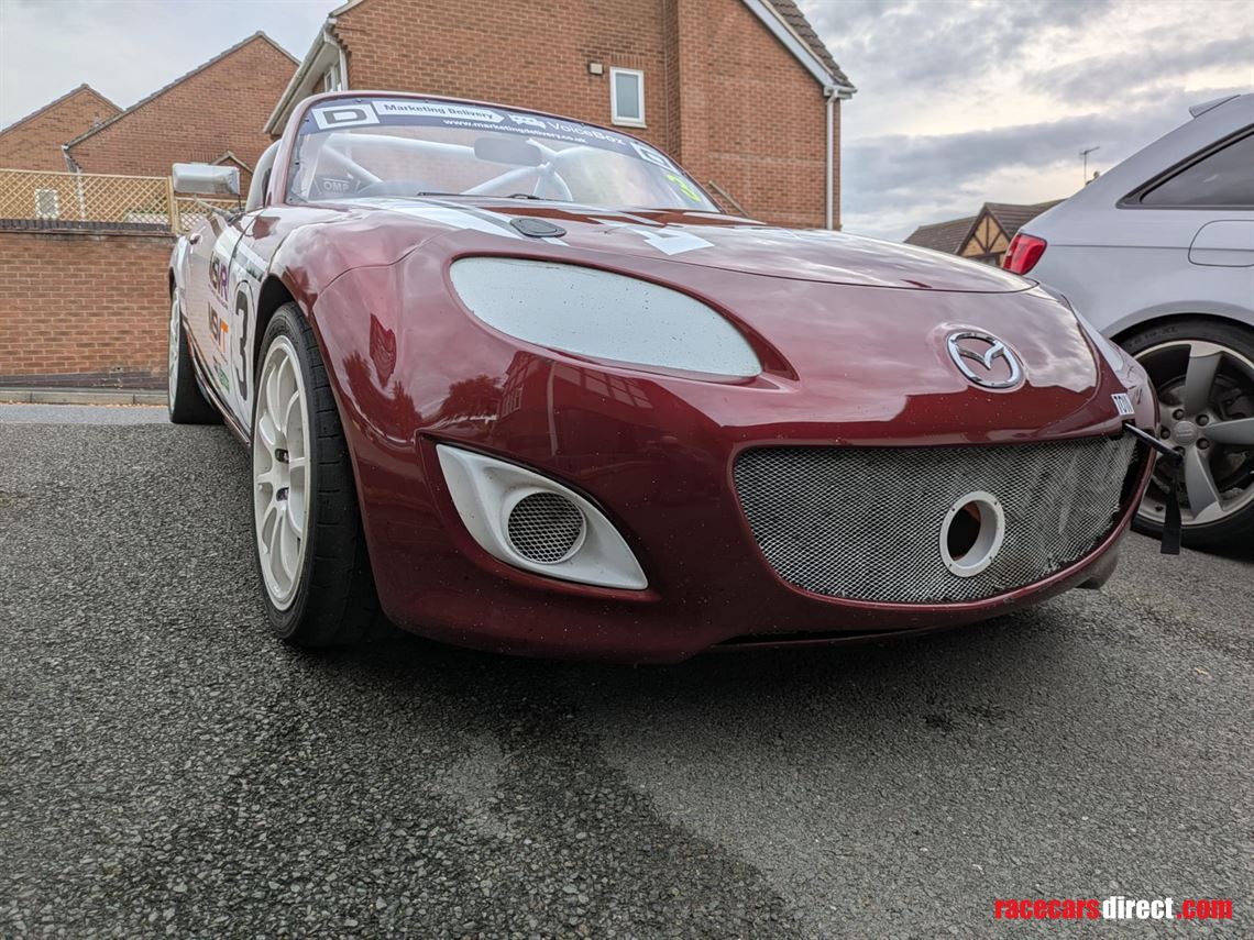 successful-mazda-mx5-nc-mk3-race-car