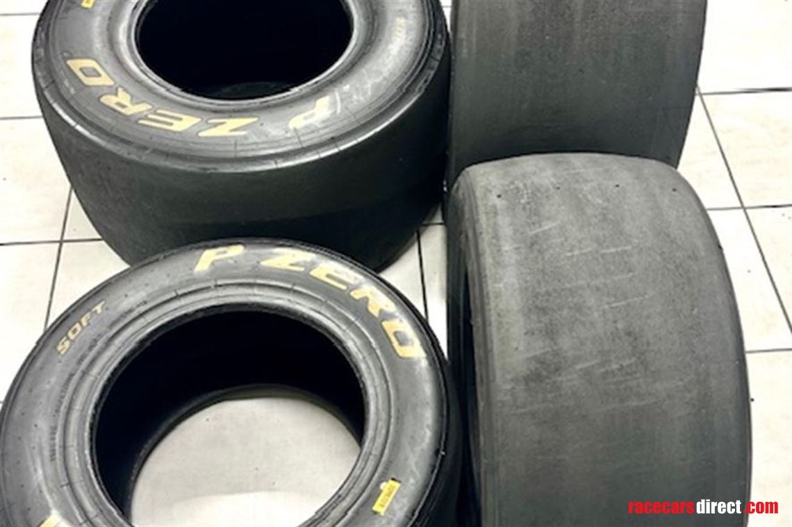 4-tyres-pirelli-soft