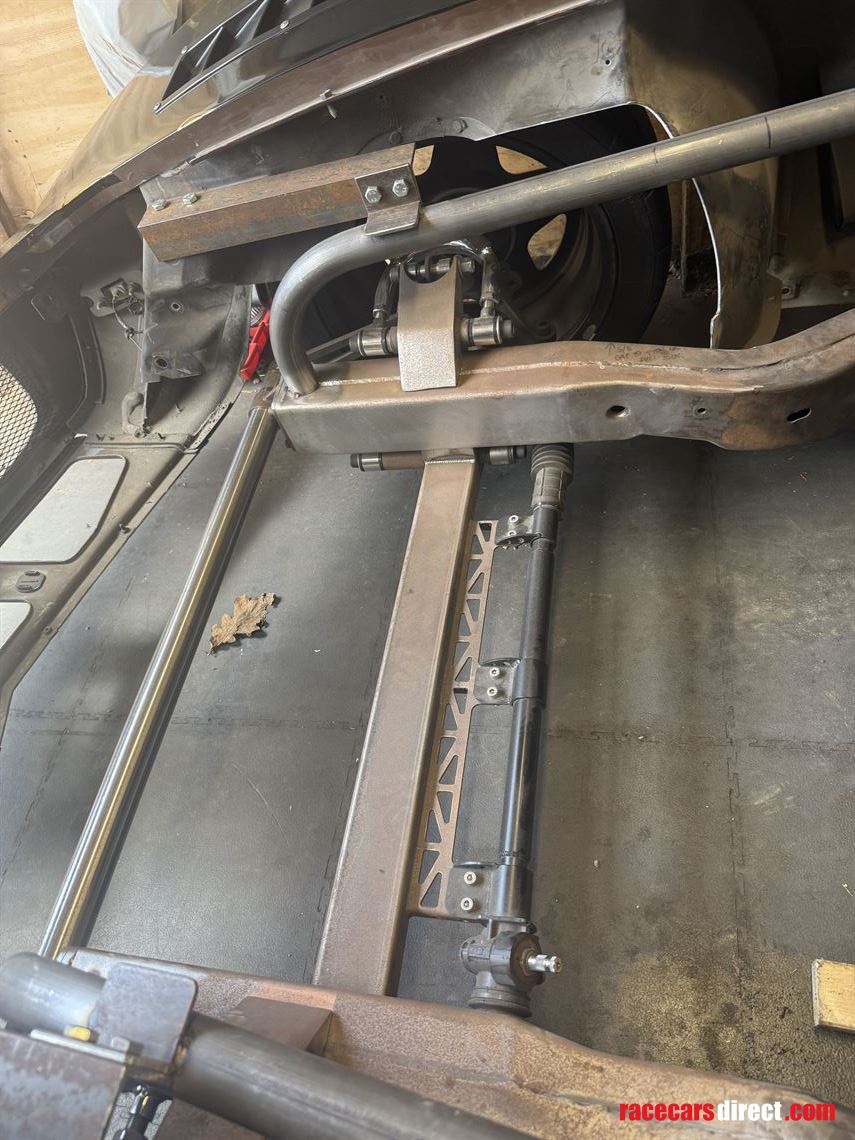 c3-corvette-race-car-project--lightweight-wel