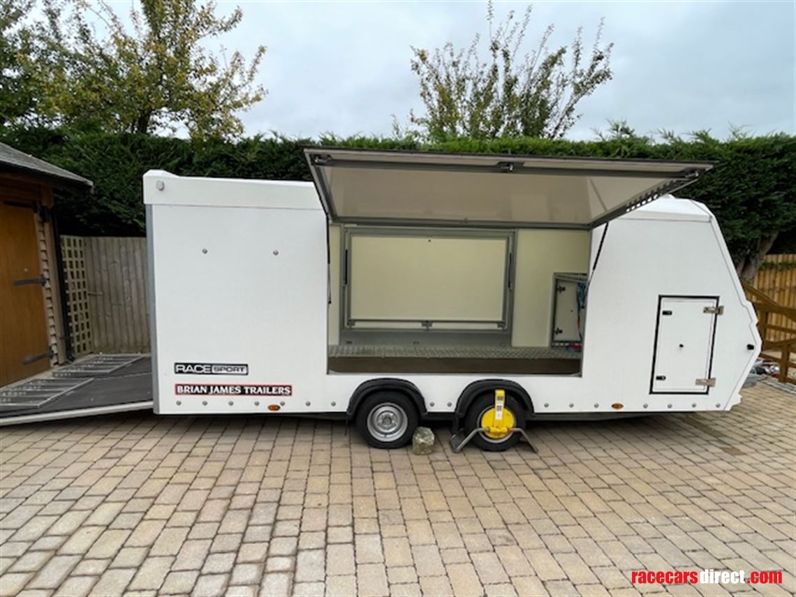 brian-james-race-sport