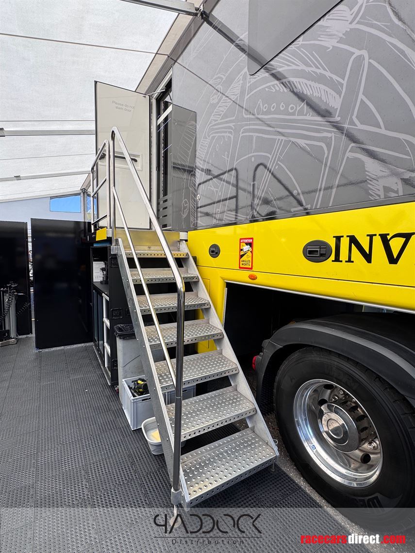 racing-trailer-wmt-invicta-racing-formula-2-i