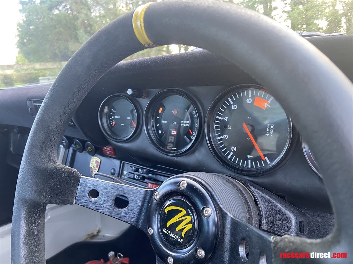 1981-porsche-911-sc---fast-roadtrack