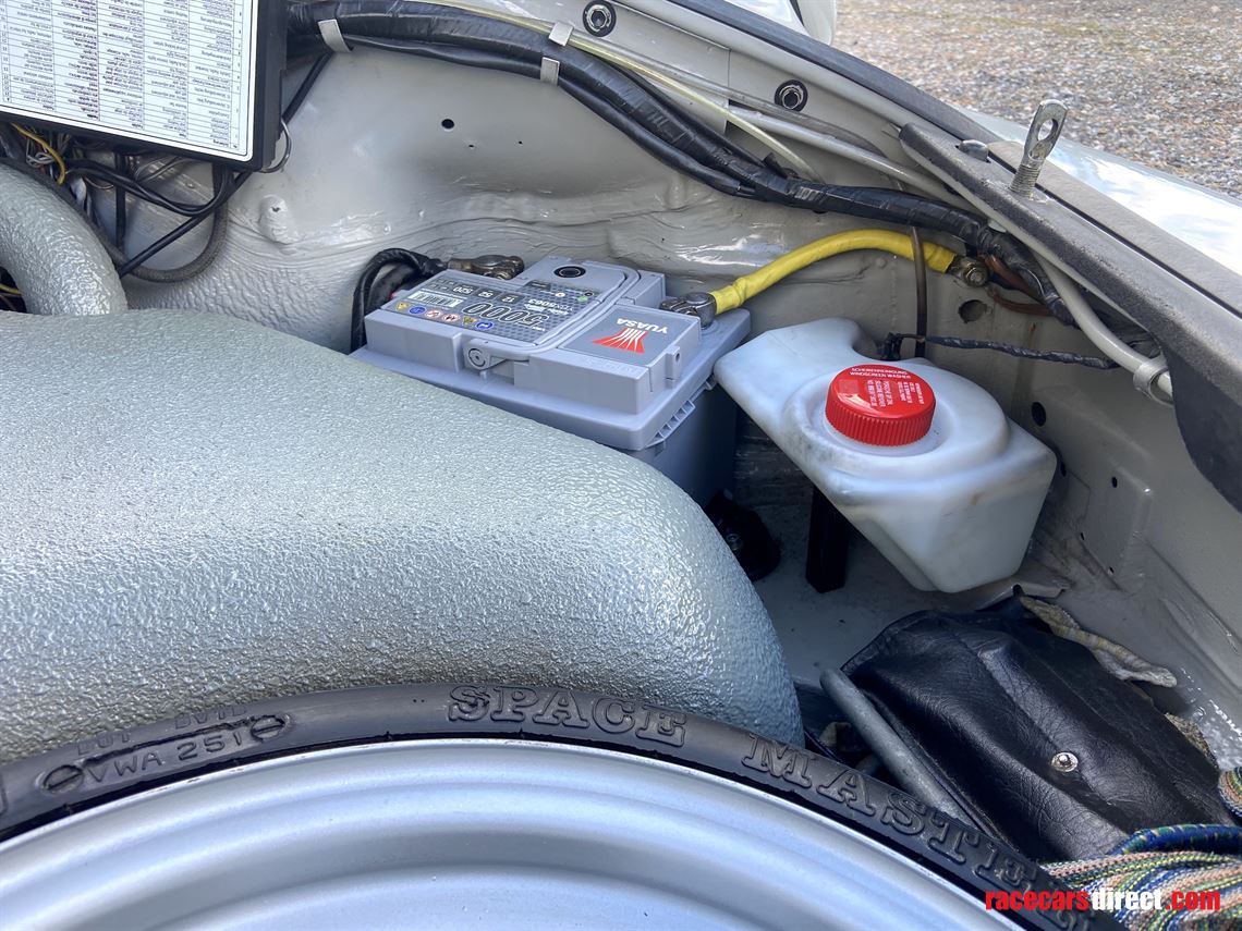 1981-porsche-911-sc---fast-roadtrack