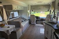 for-sale-rv-motor-home-by-ford-coachman-like
