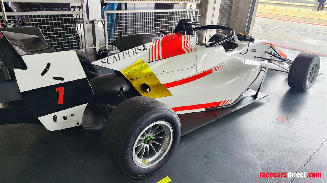 dallara-f-320
