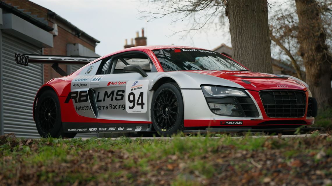 2011-audi-r8-lms-gt3