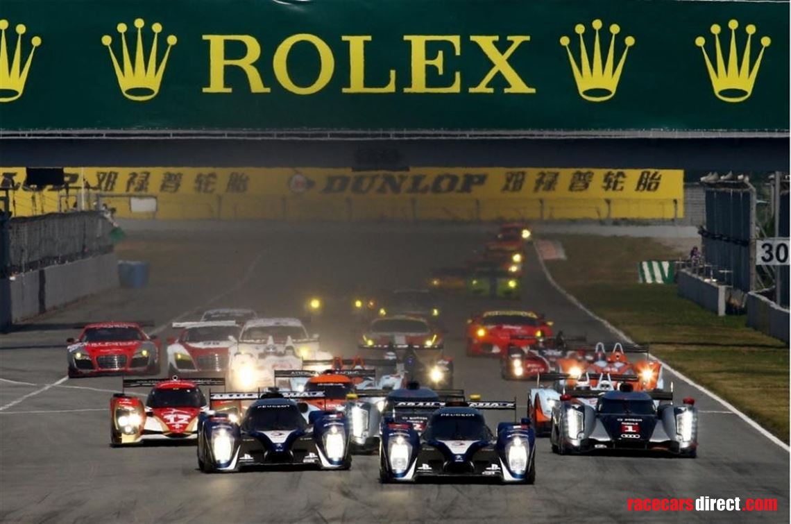 2011-audi-r8-lms-gt3