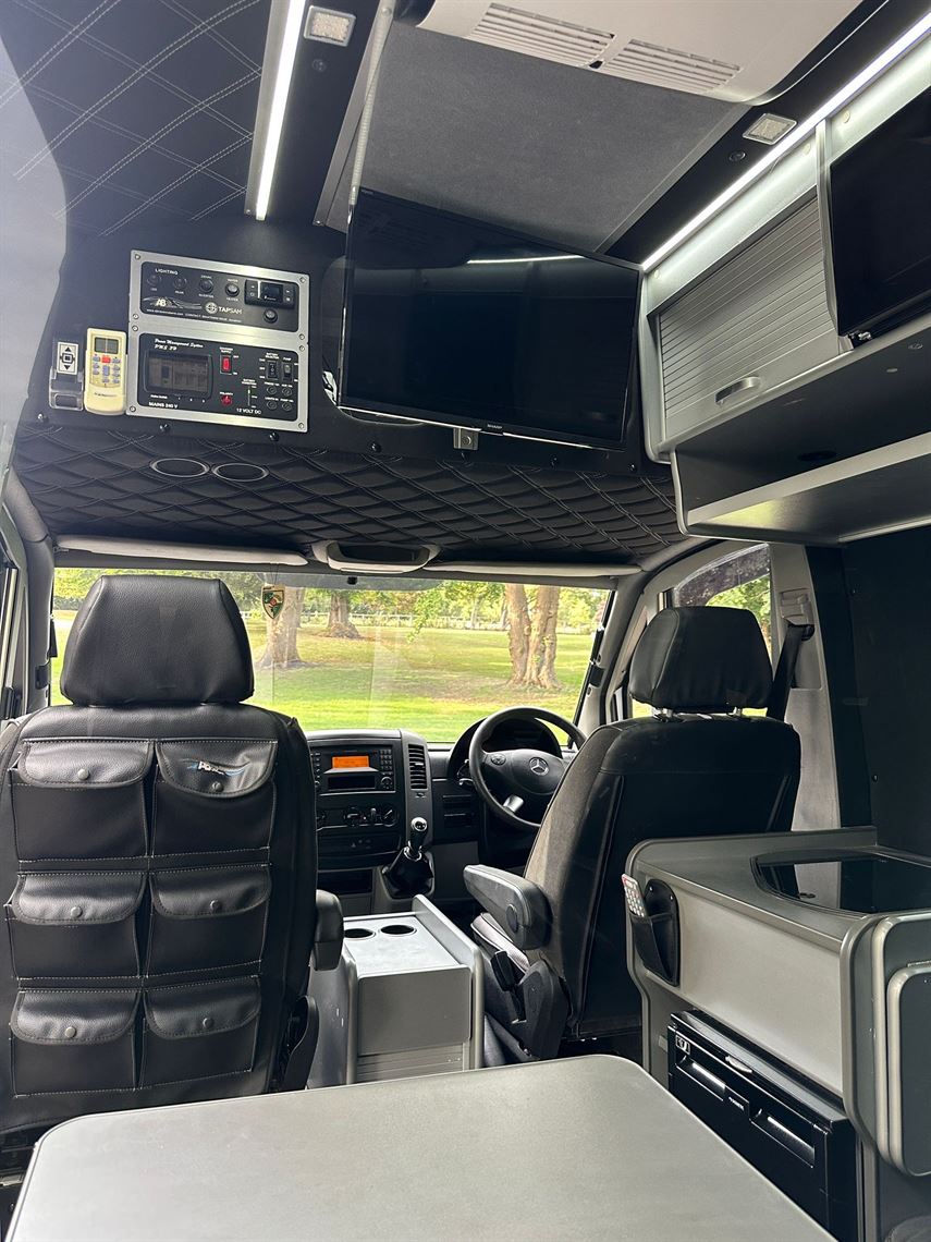 mercedes-sprinter---ab-racecruiser