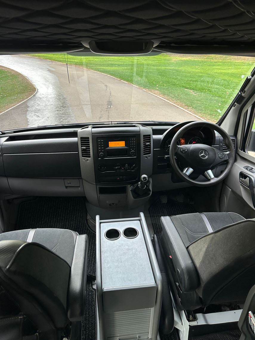 mercedes-sprinter---ab-racecruiser