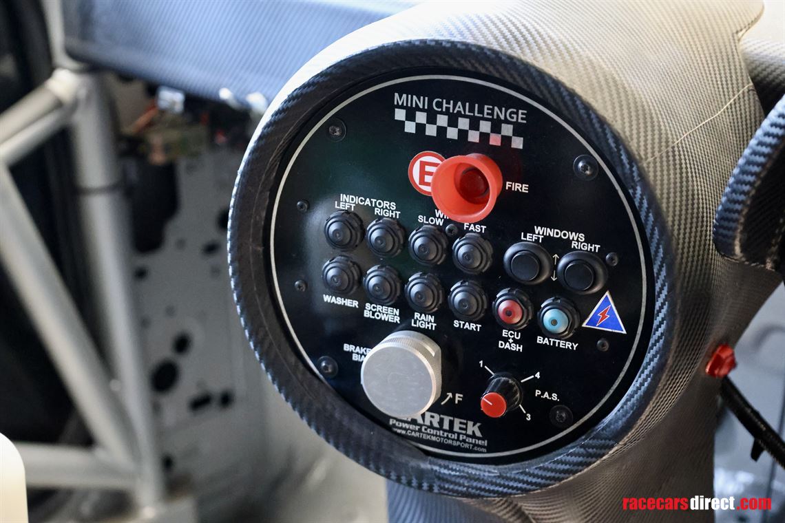 jcw-mini-challenge-race-car