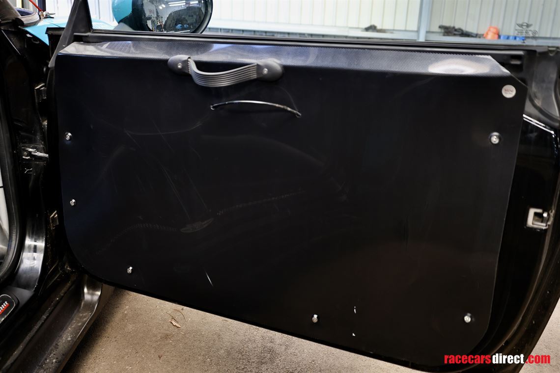 jcw-mini-challenge-race-car