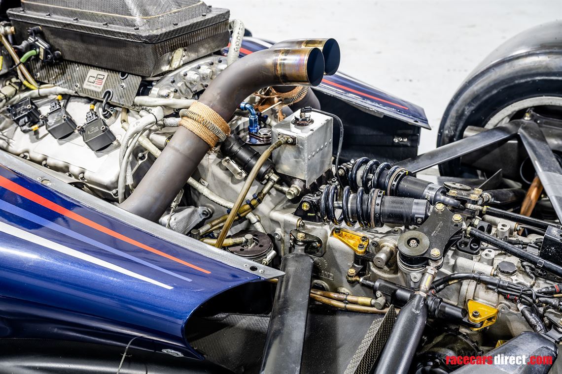 2014-dallara-gp313-w-extensive-spares-package