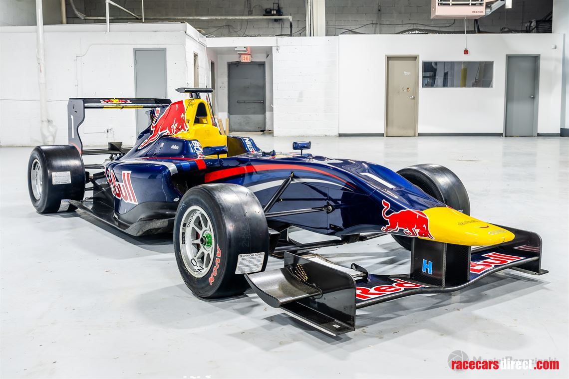 Racecarsdirect.com - 2014 Dallara GP3/13 w/ Extensive Spares Package