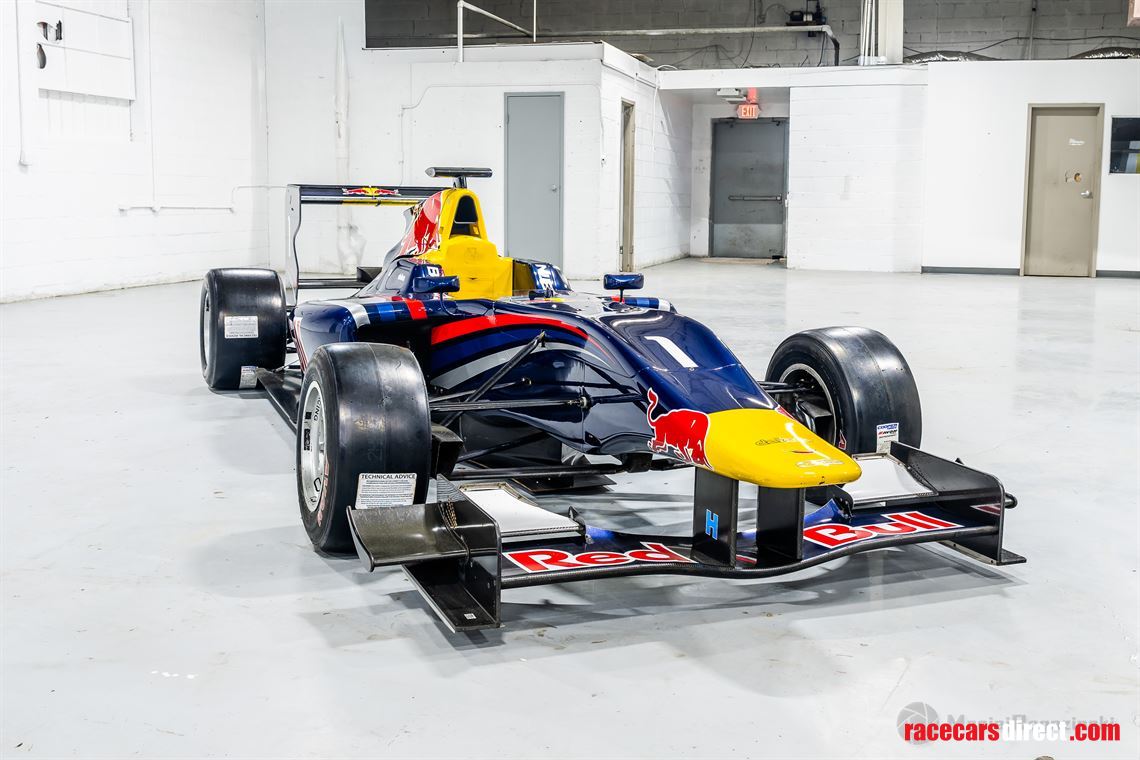 Racecarsdirect.com - 2014 Dallara GP3/13 w/ Extensive Spares Package