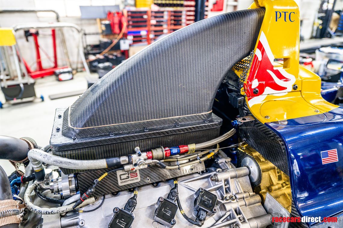 2014-dallara-gp313-w-extensive-spares-package