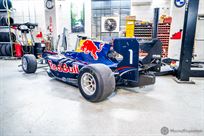 2014-dallara-gp313-w-extensive-spares-package