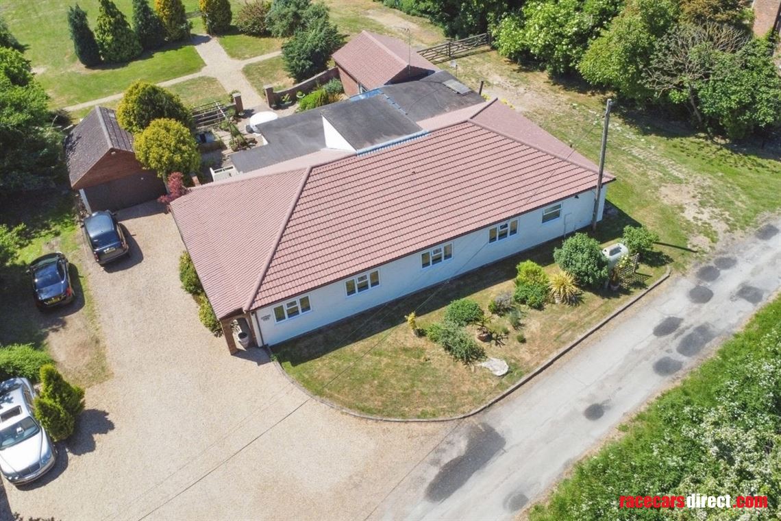 motorsport-equestrian-property-98-acres-9000