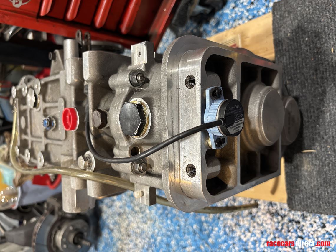 hewland-jfr-200-5-speed