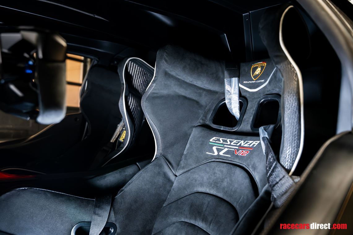 lamborghini-essenza-scv12