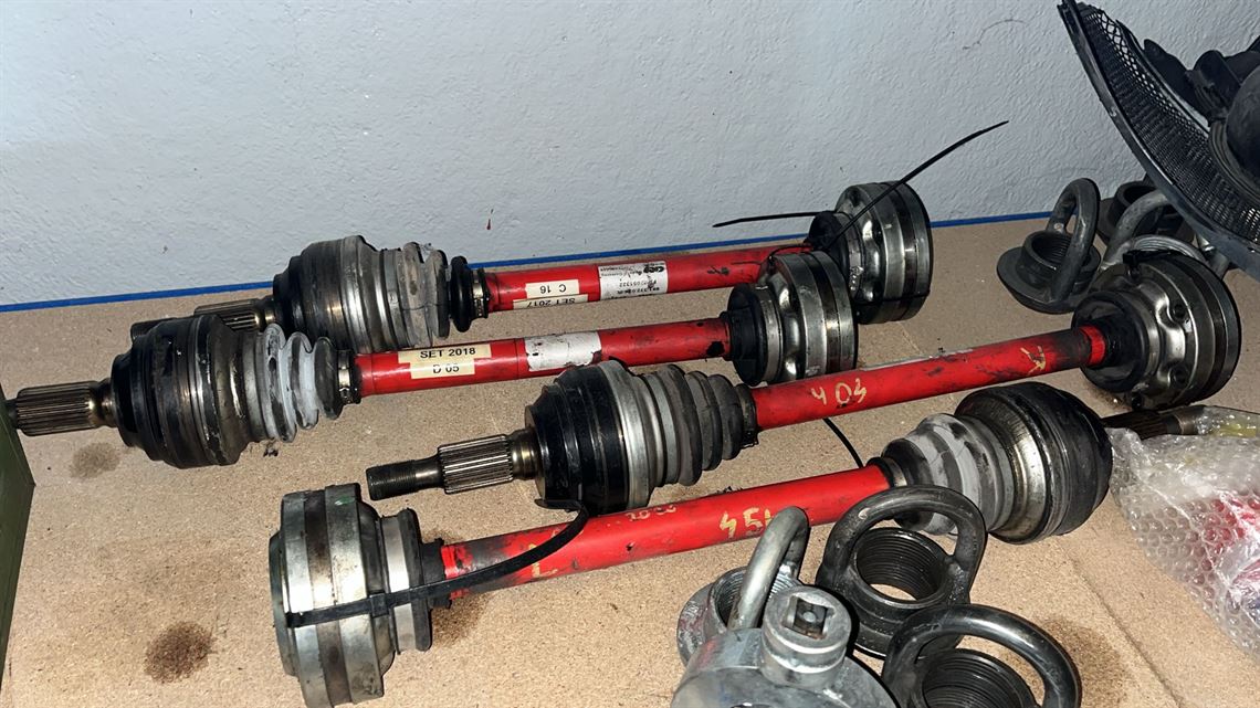 various-parts-for-porsche-9912-gt3-cup-my2019