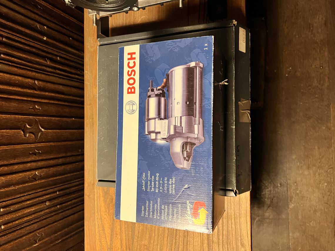 ford-cosworth-duratec-23l-race-engine-new