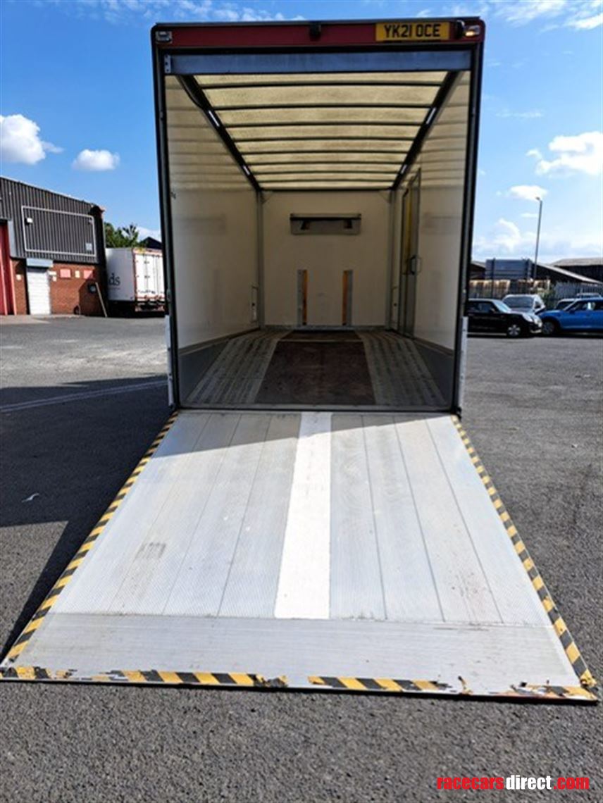 mitsubishi-canter-race-truck