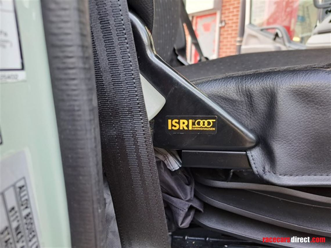 mitsubishi-canter-race-truck